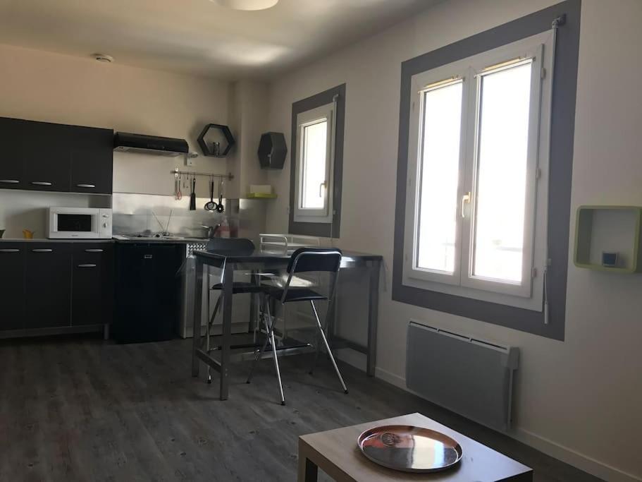 Studio Near Downtown And Old Port La Rochelle  Luaran gambar